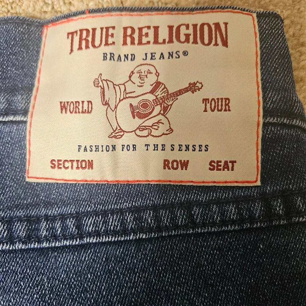 NWT TRUE RELIGION Men Ricky Relaxed Straight Jeans 33x34 Flap Pockets Red Stitch